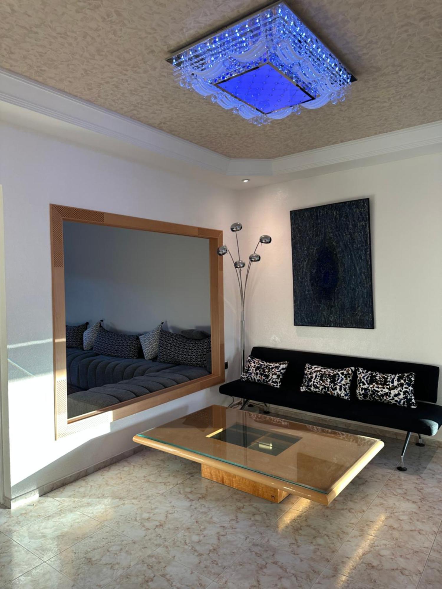 Appartements Nia Confort, Plein Centre Ville, Avec Terrasse Fez Exterior foto