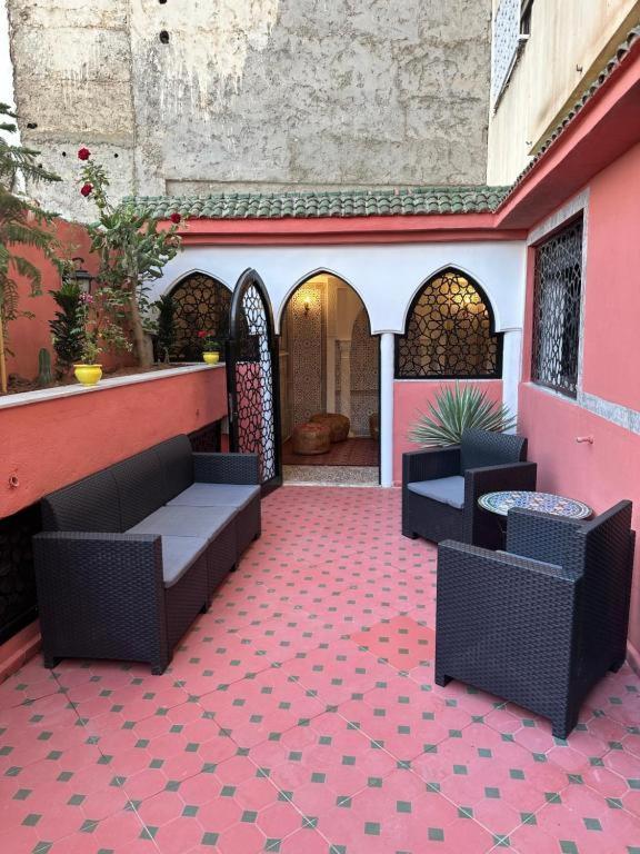 Appartements Nia Confort, Plein Centre Ville, Avec Terrasse Fez Exterior foto
